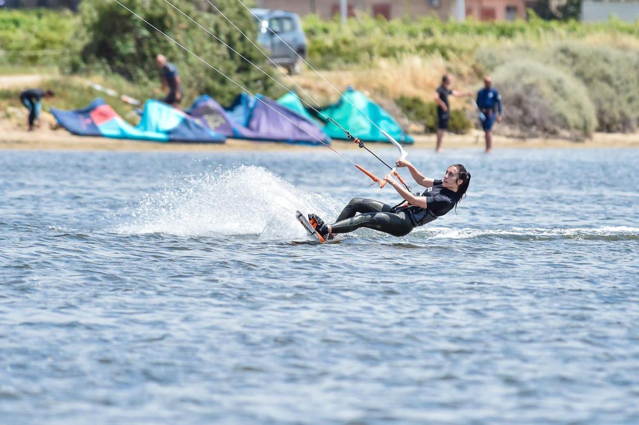 Sunset Wave - Stagnone Kitesurf Village Birgi Vecchi Exterior foto